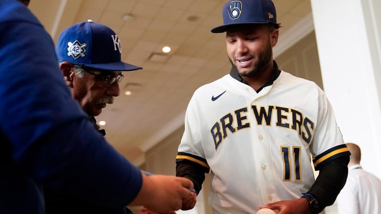 Jackson Chourio's Double Homer Propels Brewers To 8-2 Win Vs. Reds Jackson Chourio's Double Homer Propels Brewers To 8-2 Win Vs. Reds