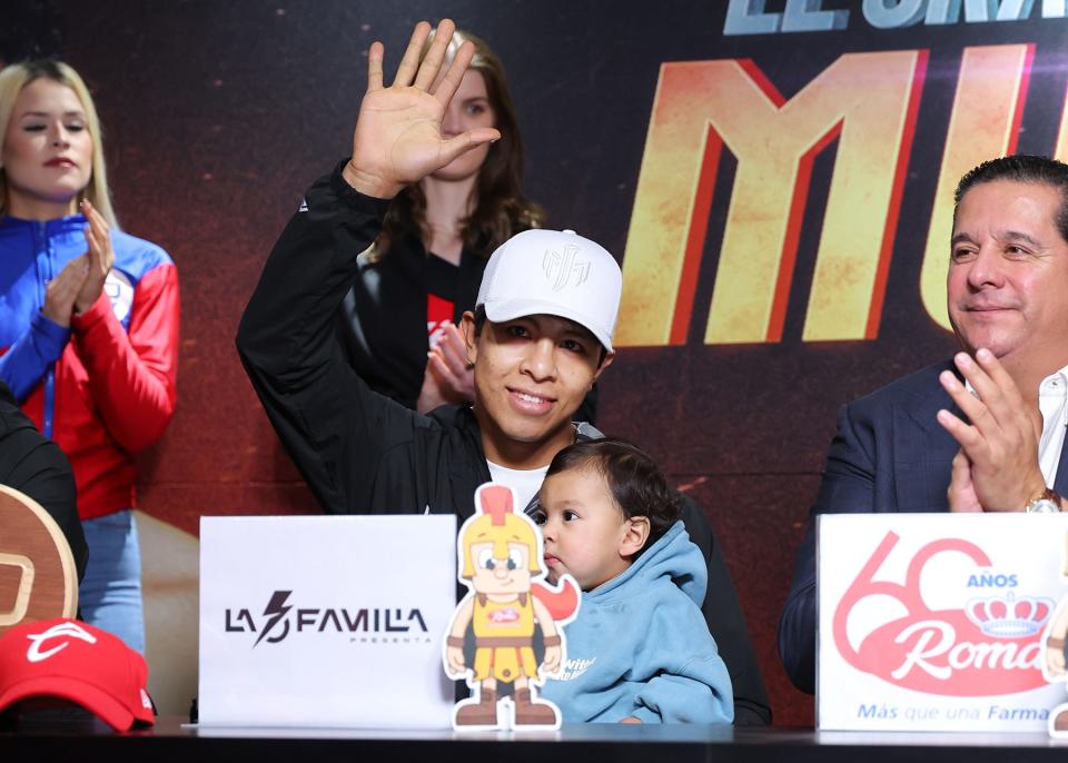 Jaime Munguia's Rematch Victory: Strategic Adjustments Pay Off Against Bruno Surace Jaime Munguia's Rematch Victory: Strategic Adjustments Pay Off Against Bruno Surace