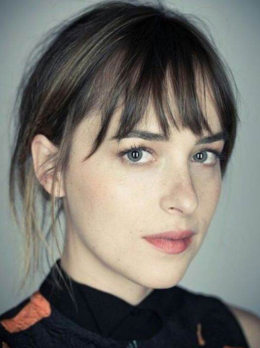 Je To Ona? Slovenská Herečka, Ktorá Vyzerá Ako Dakota Johnson. Je To Ona? Slovenská Herečka, Ktorá Vyzerá Ako Dakota Johnson.