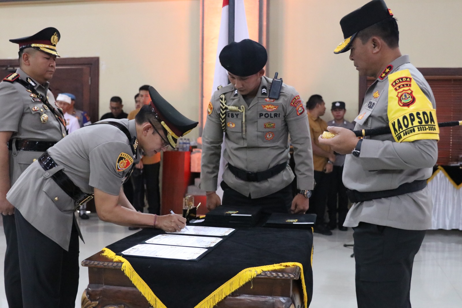 Kapolda Bali Irjen Daniel Memimpin Sertijab 7 Pamen: Berikut Pesan Dan Arti Pentingnya Kapolda Bali Irjen Daniel Memimpin Sertijab 7 Pamen: Berikut Pesan Dan Arti Pentingnya