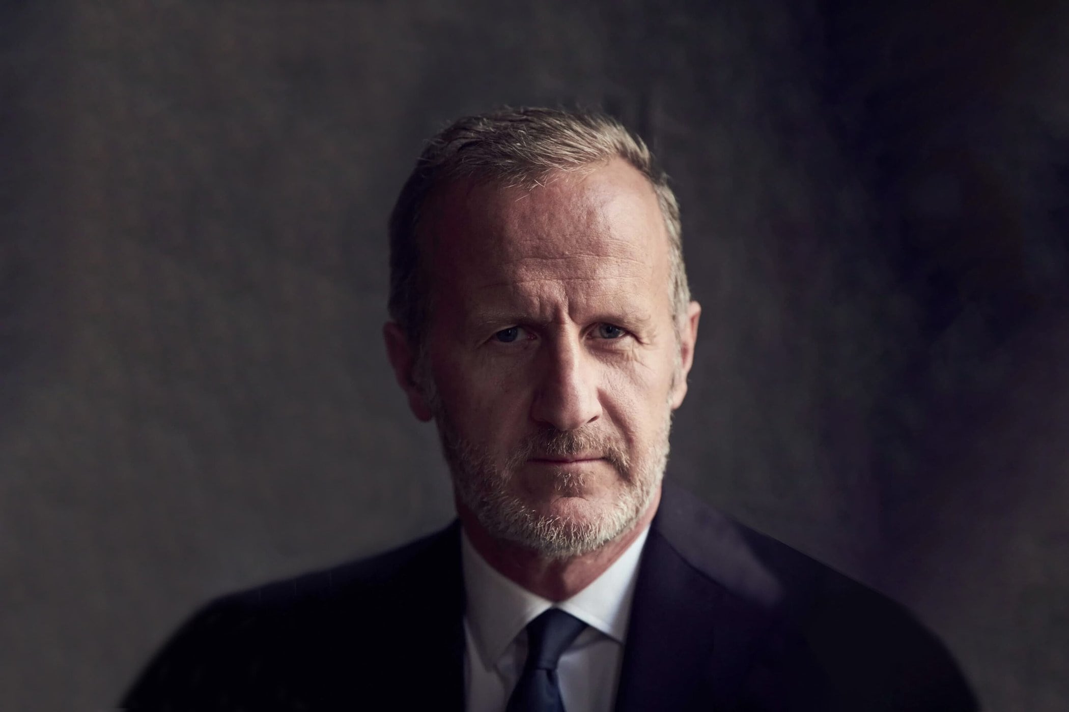 Kering Faces $3 Billion Loss: Analyzing Demna's Impact On Gucci's Creative Direction