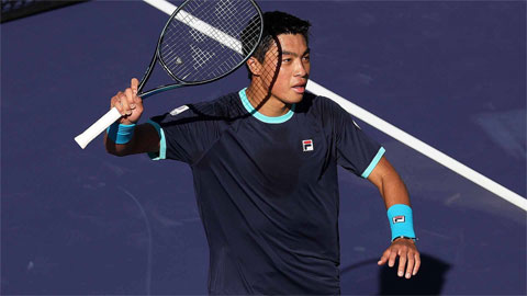 Kiều Nữ 17 Tuổi Người Nga Lập Kỳ Tích Vô Địch Indian Wells Kiều Nữ 17 Tuổi Người Nga Lập Kỳ Tích Vô Địch Indian Wells