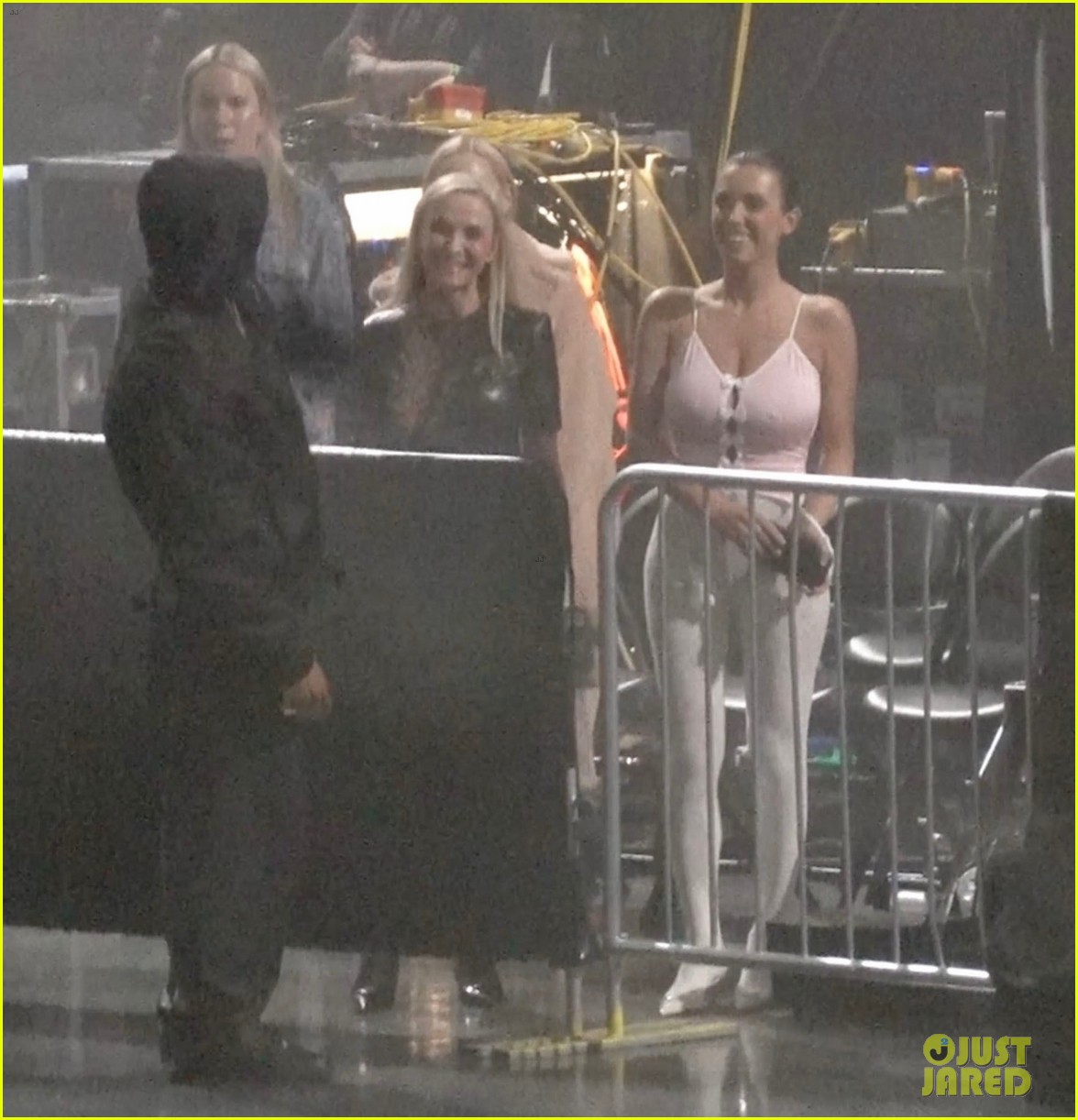 Kim Kardashian And Bianca Censori: New Allies In A Public Battle? Kim Kardashian And Bianca Censori: New Allies In A Public Battle?
