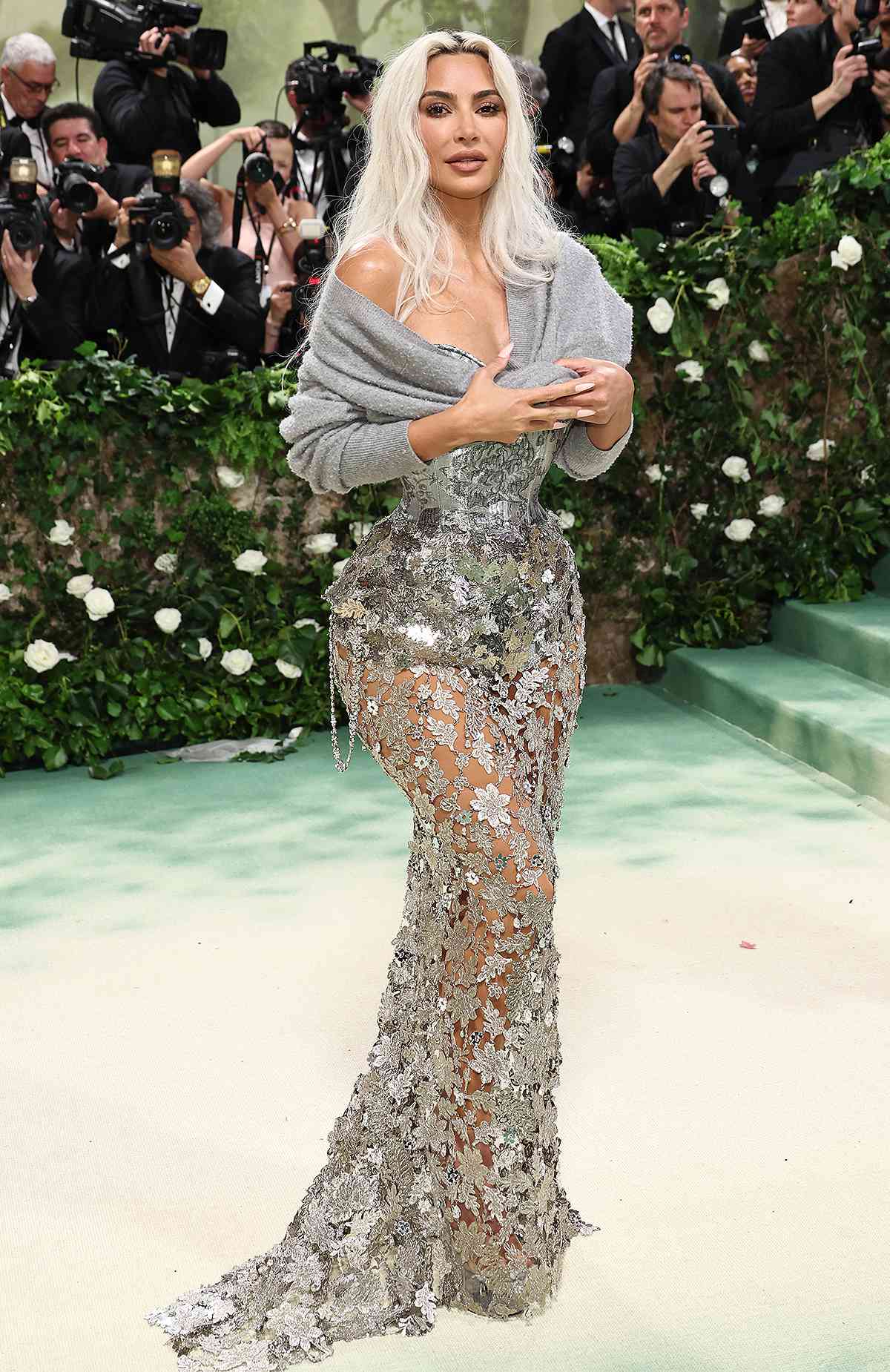 Kim Kardashian's Met Gala Hair: Chris Appleton's Hints Kim Kardashian's Met Gala Hair: Chris Appleton's Hints