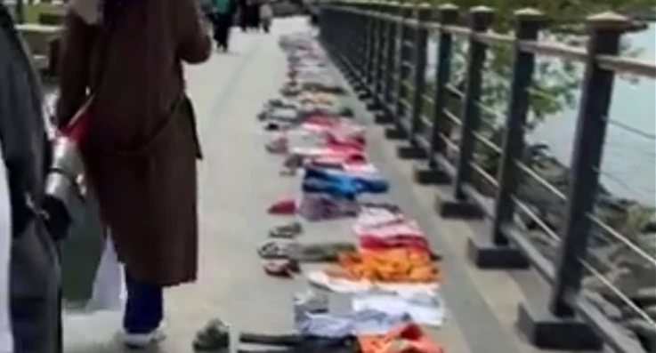 Kuran Ezberi: Gazzeli Çocukların Çadır Okulu Kuran Ezberi: Gazzeli Çocukların Çadır Okulu