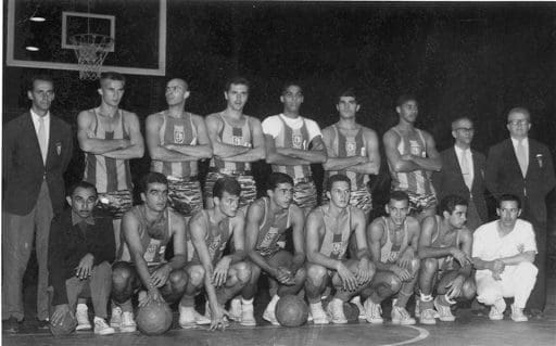 L’ancienne Légende Du Basket S’insurge Contre Les Célébrations À Armes À Feu D’une Star De NBA