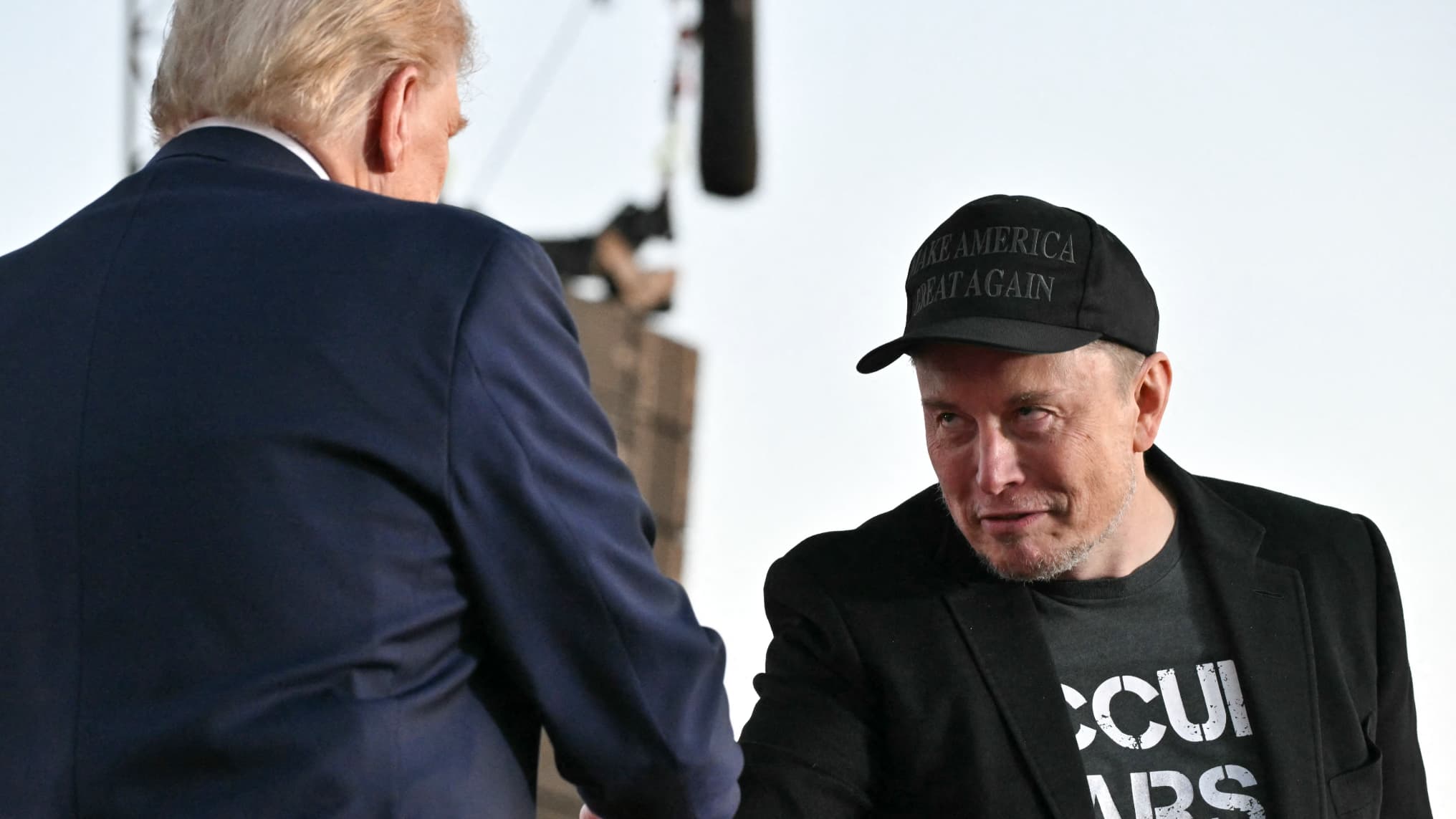 L'impact D'Elon Musk Sur La Visibilité De L'extrême Droite Européenne Via X L'impact D'Elon Musk Sur La Visibilité De L'extrême Droite Européenne Via X