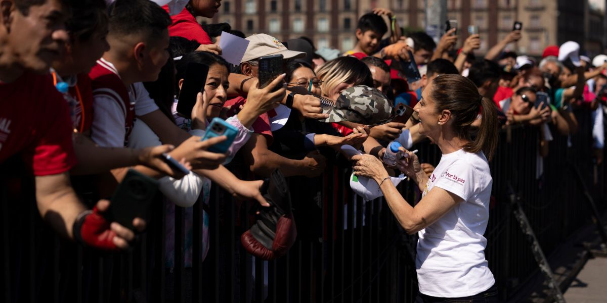 La Clase Nacional De Boxeo En El Zócalo: Un Reporte Fotográfico La Clase Nacional De Boxeo En El Zócalo: Un Reporte Fotográfico