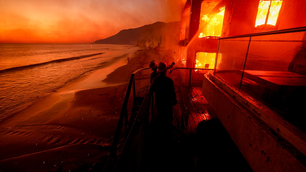 LA Fires Fuel Landlord Price Gouging Controversy: A Selling Sunset Star Speaks Out LA Fires Fuel Landlord Price Gouging Controversy: A Selling Sunset Star Speaks Out