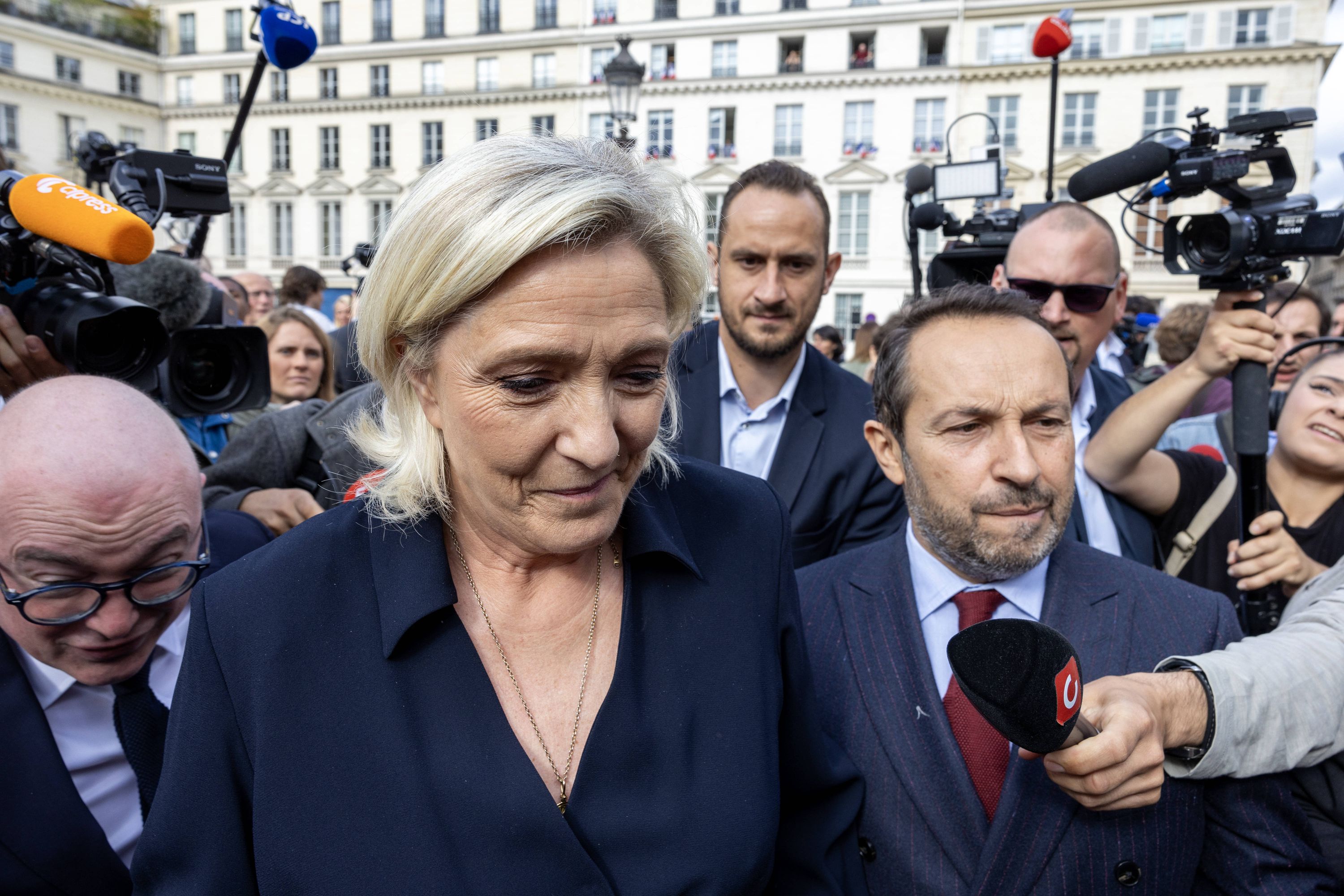 Le Député RN Jacobelli Et La Question De La Responsabilité De Marine Le Pen