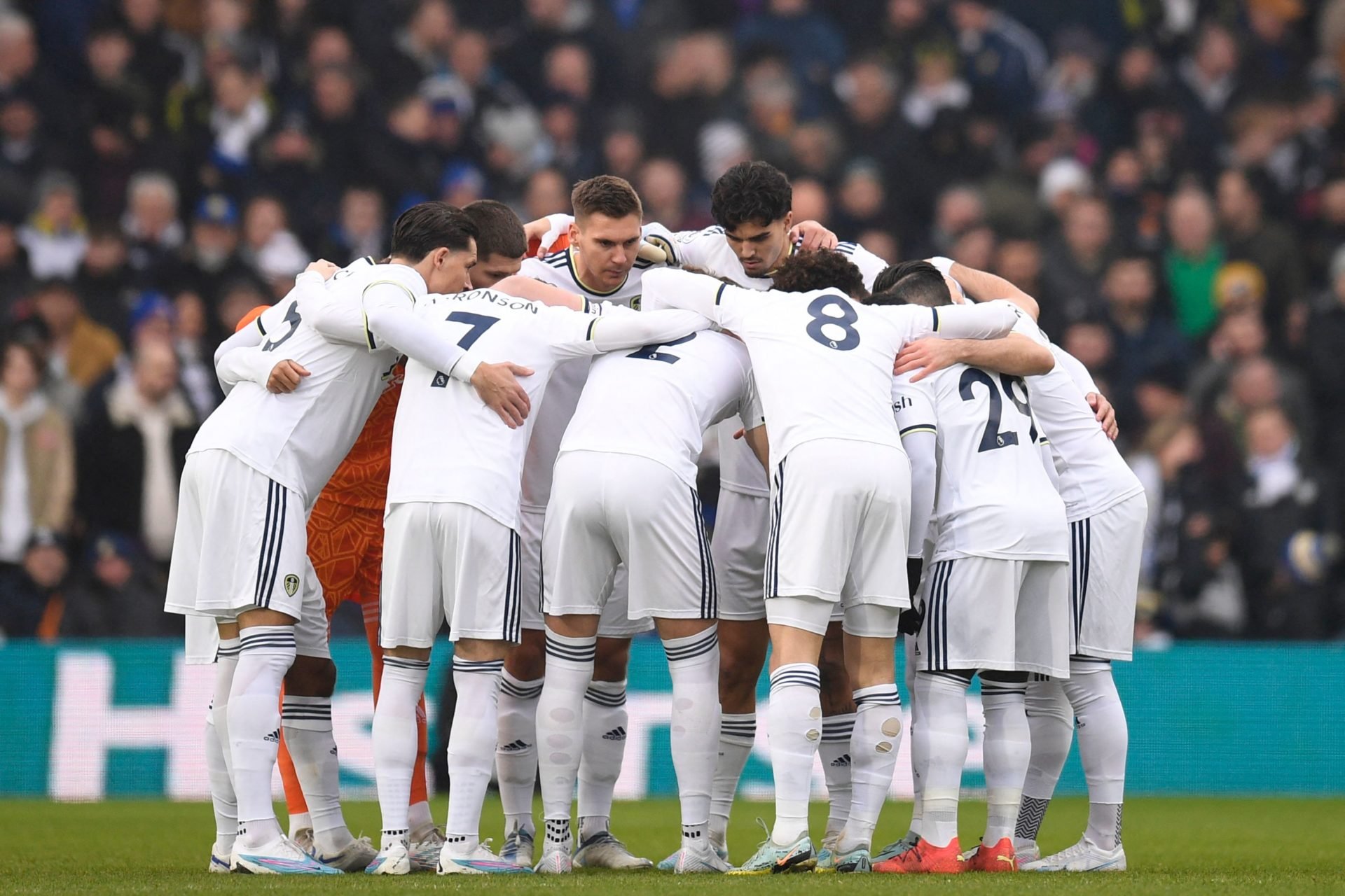 Leeds Top Championship After Tottenham Loanee's Impressive Display Leeds Top Championship After Tottenham Loanee's Impressive Display