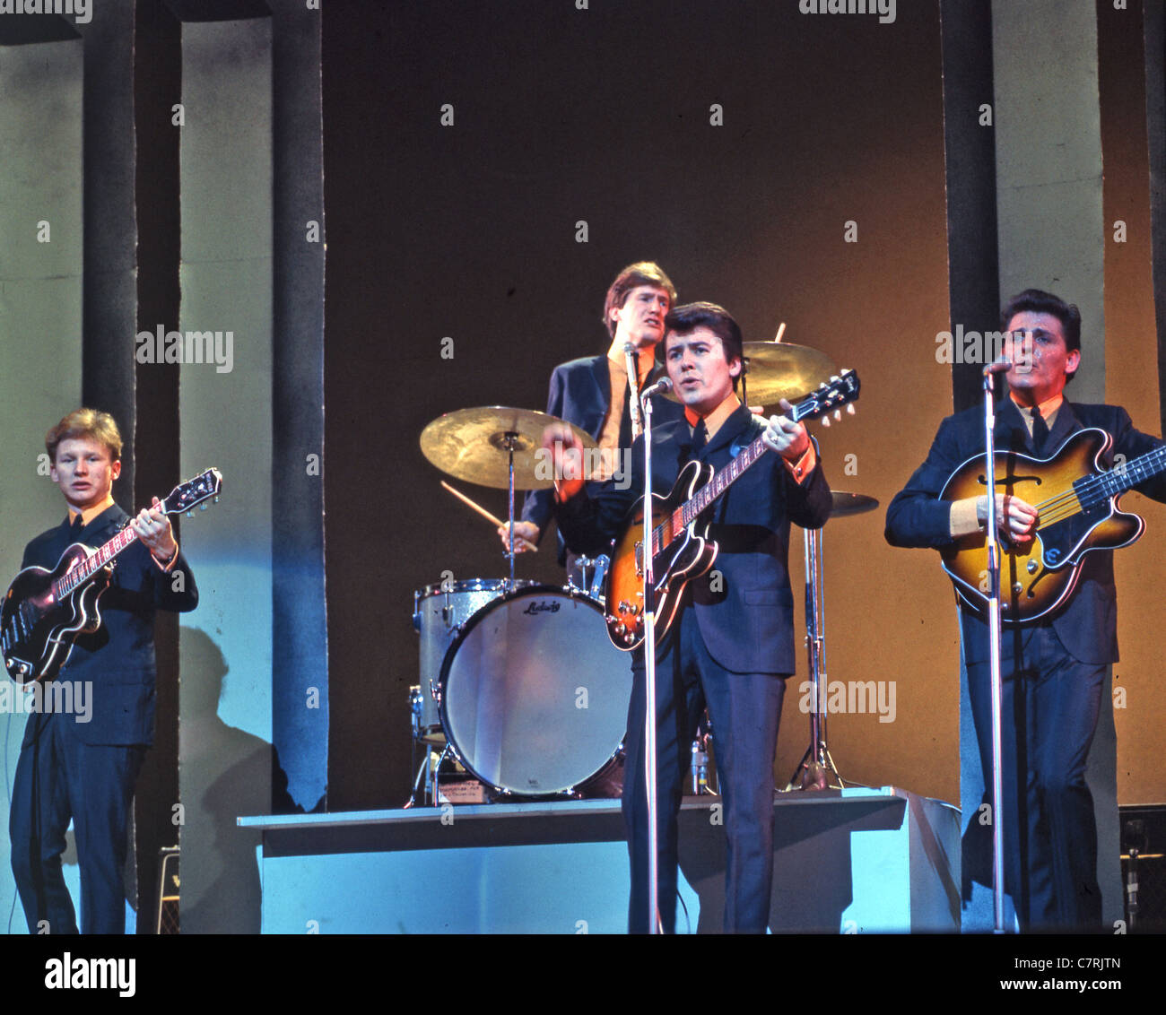 Legendary Pop Group The Searchers To Play Final Show At Glastonbury Legendary Pop Group The Searchers To Play Final Show At Glastonbury