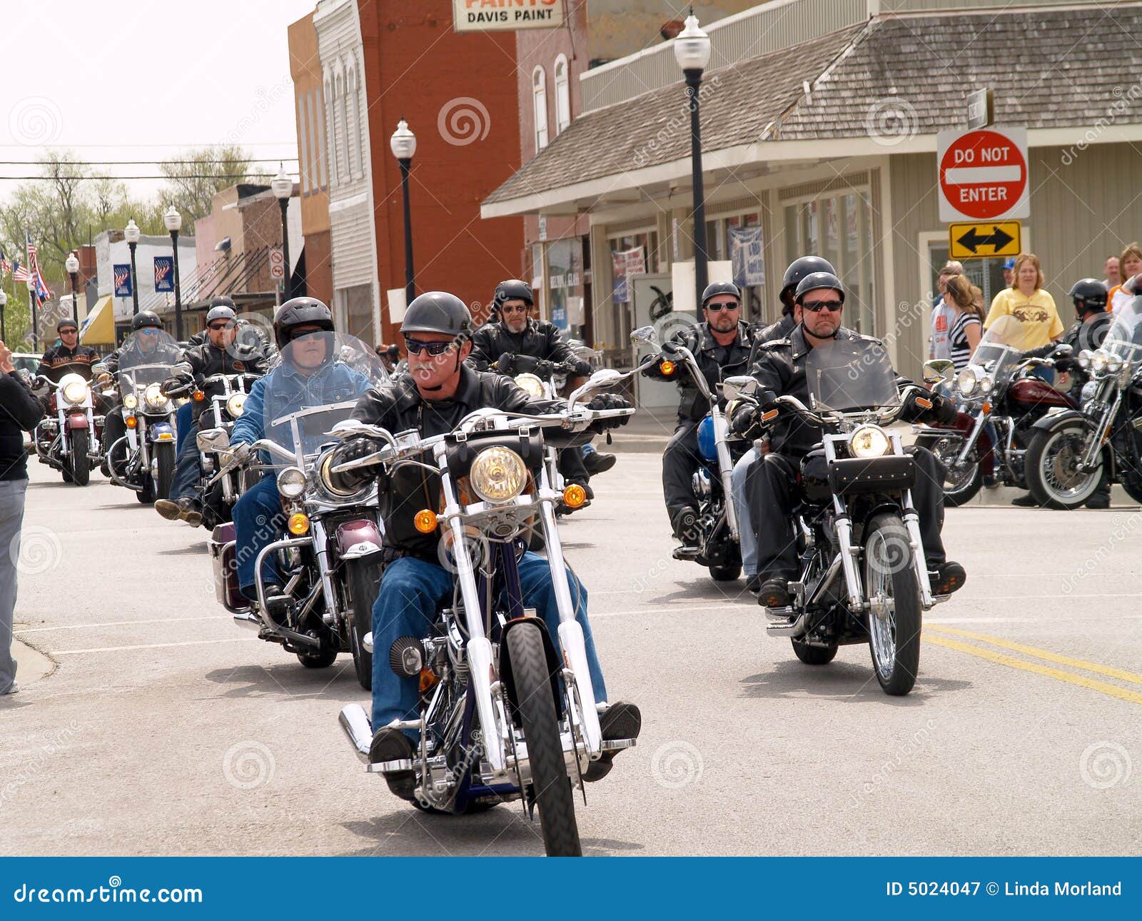 Lexington Community Rallies: Biker Charity Rides After House Explosion Lexington Community Rallies: Biker Charity Rides After House Explosion