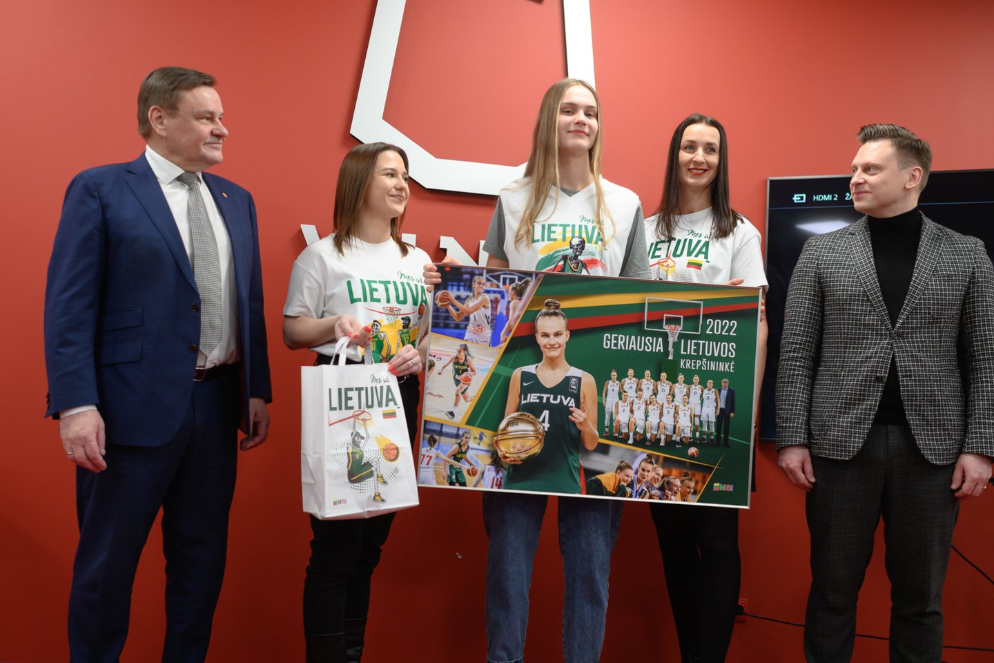 Lietuvos Rinktinės Narė J. Jocytė: Kelias Iš WNBA Į Europos Čempionatą Lietuvos Rinktinės Narė J. Jocytė: Kelias Iš WNBA Į Europos Čempionatą