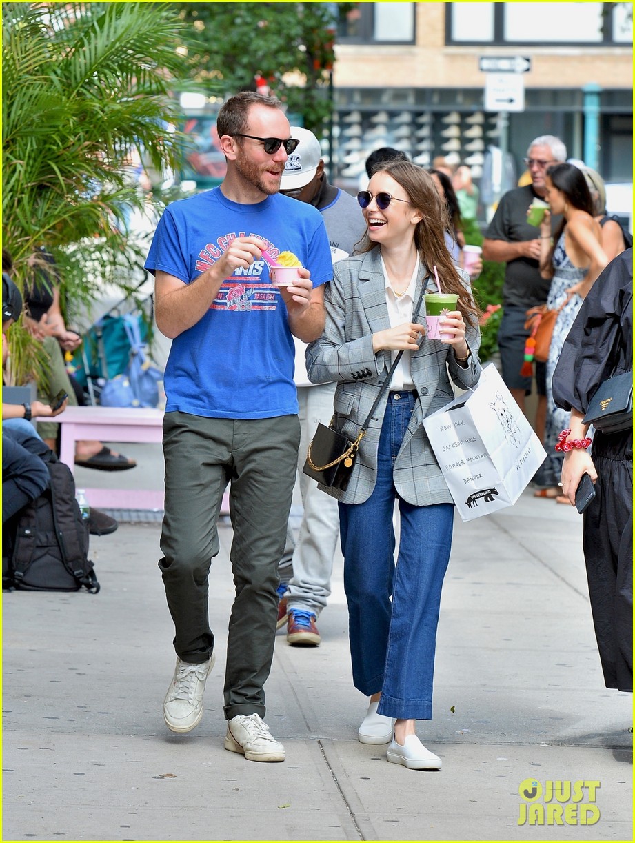 Lily Collins And Charlie McDowell: A Look At Their Family Life With Daughter Tove Lily Collins And Charlie McDowell: A Look At Their Family Life With Daughter Tove