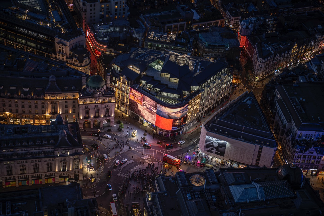 Lindt Launches Flagship Chocolate Store In Central London Lindt Launches Flagship Chocolate Store In Central London