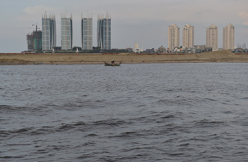 Lindungi Warga Pesisir: DPR Dukung Pembangunan Tembok Laut Raksasa Lindungi Warga Pesisir: DPR Dukung Pembangunan Tembok Laut Raksasa