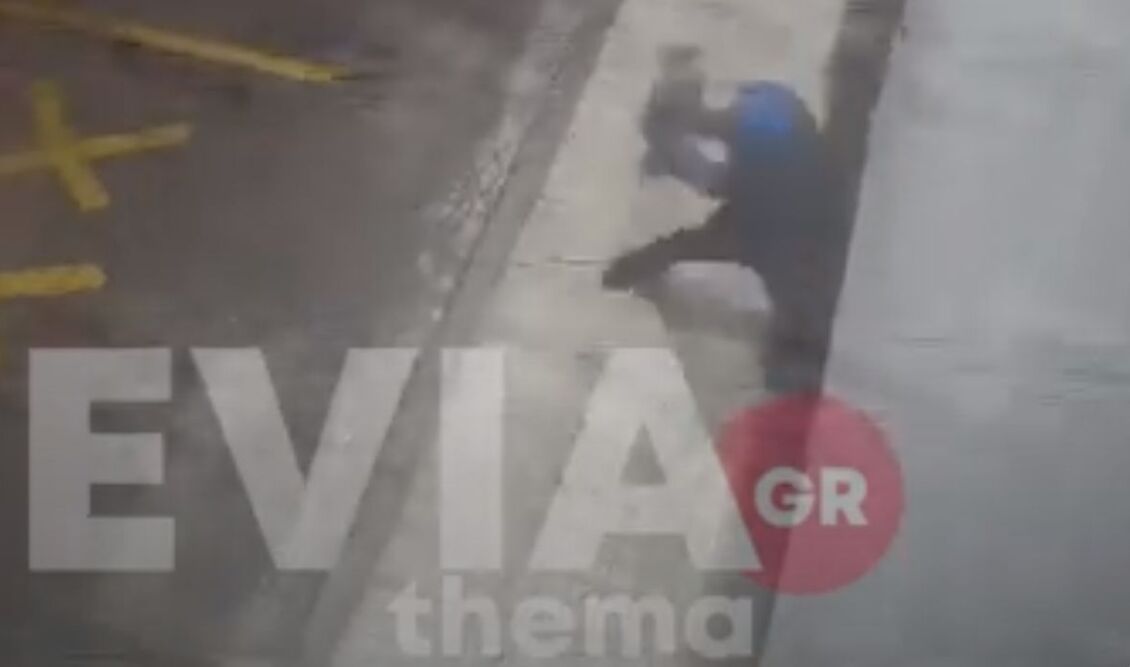 Ληστεία Σε Ζαχαροπλαστείο Νέας Σμύρνης: Βίντεο-ντοκουμέντο Ληστεία Σε Ζαχαροπλαστείο Νέας Σμύρνης: Βίντεο-ντοκουμέντο