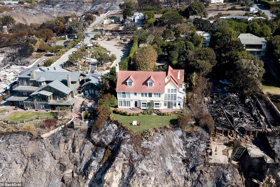 Los Angeles Palisades Fire: A List Of Celebrities Whose Homes Were Damaged Or Destroyed Los Angeles Palisades Fire: A List Of Celebrities Whose Homes Were Damaged Or Destroyed