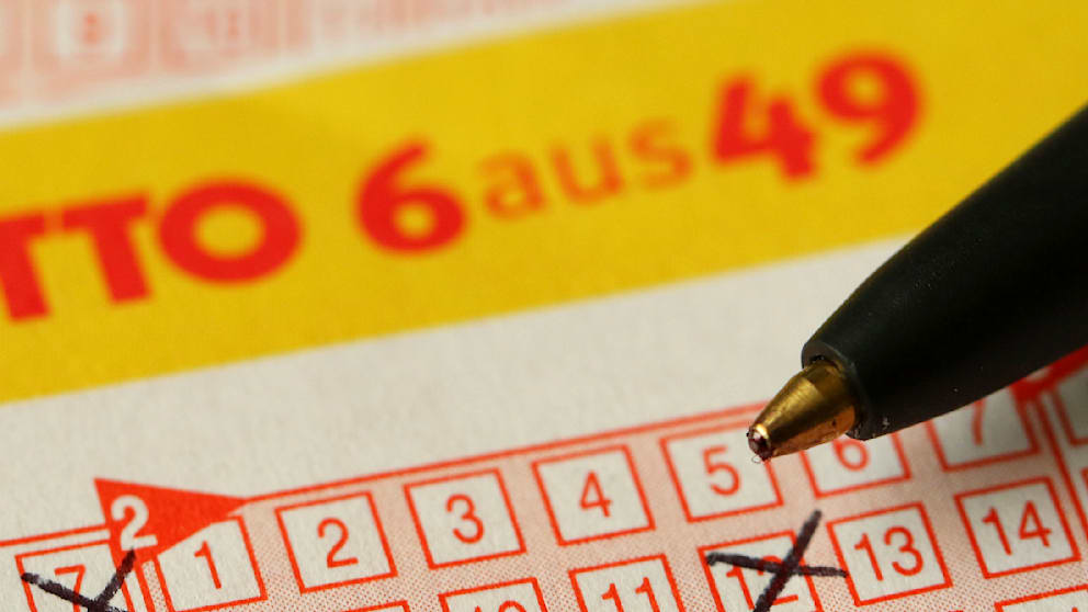 Lotto 6aus49: Gewinnzahlen Und Quoten Vom 19. April 2025 Lotto 6aus49: Gewinnzahlen Und Quoten Vom 19. April 2025