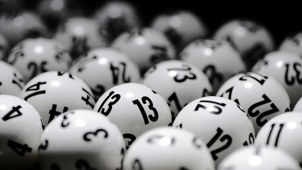 Lotto 6aus49 Vom 12. April 2025: Lottozahlen Und Gewinnzahlen Lotto 6aus49 Vom 12. April 2025: Lottozahlen Und Gewinnzahlen