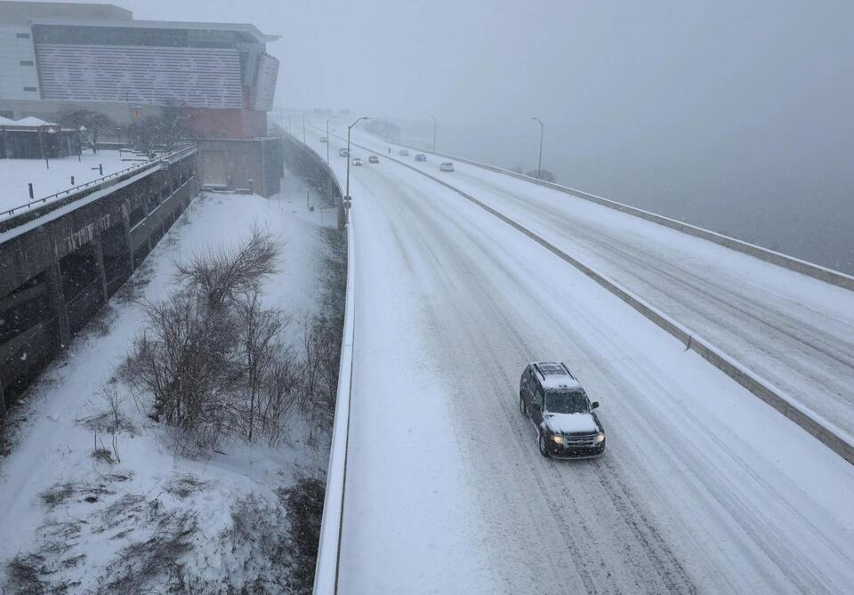 Louisville's Devastating Start To 2025: Snow, Tornadoes, And Historic Flooding