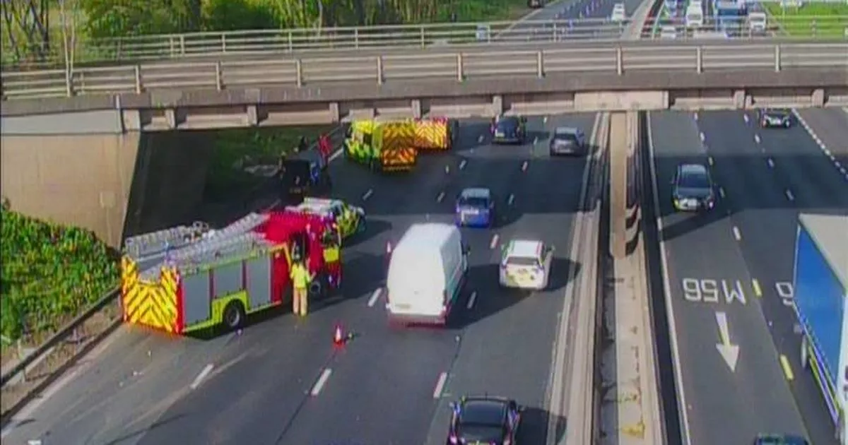 M56 Motorway Crash: Expect Long Delays - Get LIVE Updates M56 Motorway Crash: Expect Long Delays - Get LIVE Updates