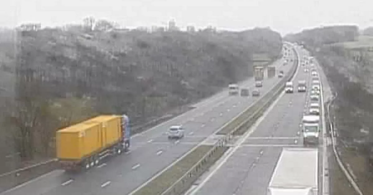 M6 Closure: Real-Time Updates On Crash And Associated Delays M6 Closure: Real-Time Updates On Crash And Associated Delays