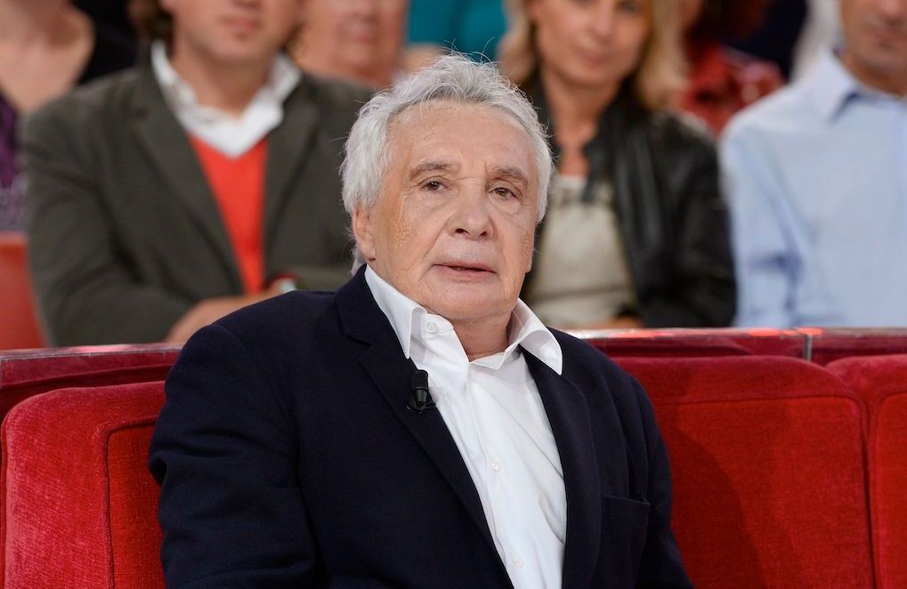 Macron Remonté Par Sardou : Le Dîner Où Ça Vient Du Ventre Macron Remonté Par Sardou : Le Dîner Où Ça Vient Du Ventre
