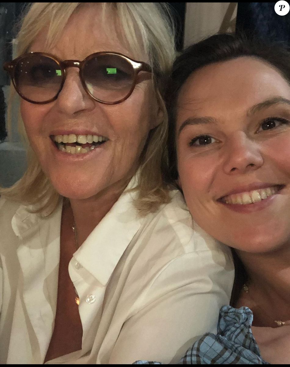 Mask Singer 2025 : L'Autruche Révélée, La Surprise De Chantal Ladesou Et La Déception De Laurent Ruquier Mask Singer 2025 : L'Autruche Révélée, La Surprise De Chantal Ladesou Et La Déception De Laurent Ruquier