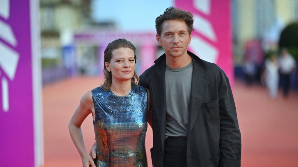 Mélanie Thierry Et Raphaël : Conseils Et Expériences Parentales Face À De Grands Écarts D'Âge Mélanie Thierry Et Raphaël : Conseils Et Expériences Parentales Face À De Grands Écarts D'Âge