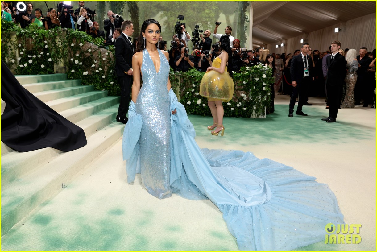 Met Gala 2024: Rachel Zegler, Lizzo, And Doechii Among Attendees Despite Controversy Met Gala 2024: Rachel Zegler, Lizzo, And Doechii Among Attendees Despite Controversy