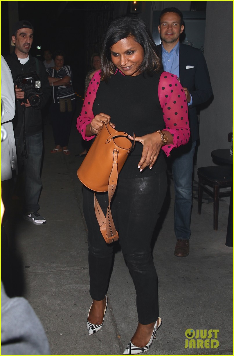 Mindy Kaling Confirma Relacionamento Com Ex De The Office: Mindy Kaling Confirma Relacionamento Com Ex De The Office: