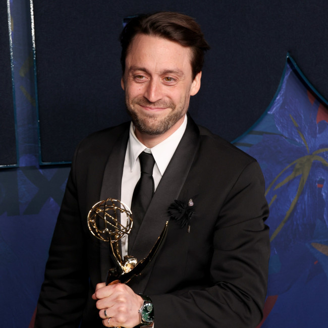 Mother Of Macaulay And Kieran Culkin Reportedly Faces Financial Difficulties Despite Sons' Wealth Mother Of Macaulay And Kieran Culkin Reportedly Faces Financial Difficulties Despite Sons' Wealth