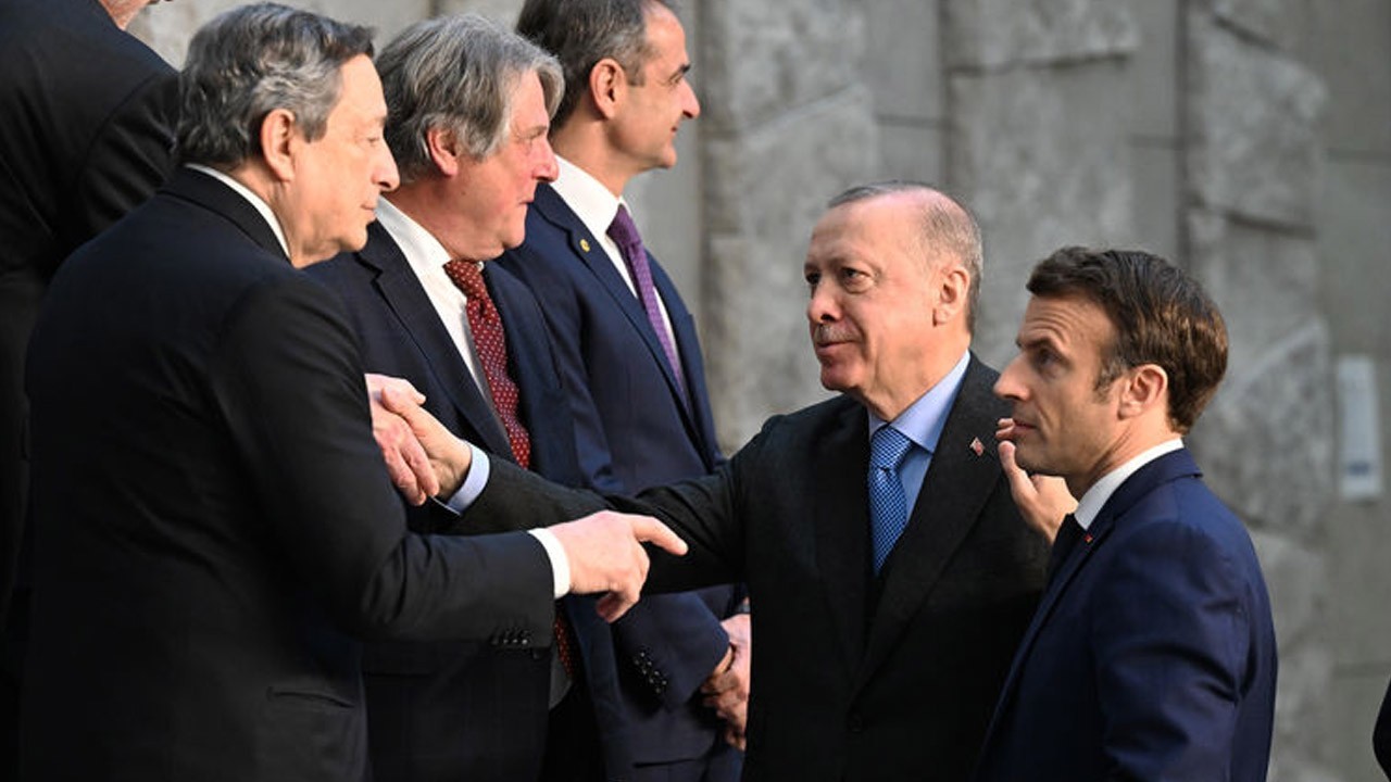 NATO Planı: Türkiye Ve İtalya'nın Ortak Rolü Açıklandı NATO Planı: Türkiye Ve İtalya'nın Ortak Rolü Açıklandı