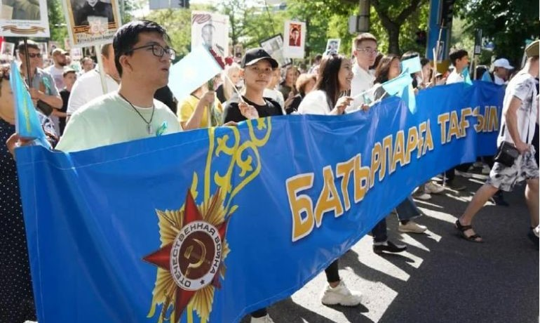 Неполный Состав Союзников: Отсутствие Некоторых На Праздновании В Киеве 9 Мая Неполный Состав Союзников: Отсутствие Некоторых На Праздновании В Киеве 9 Мая