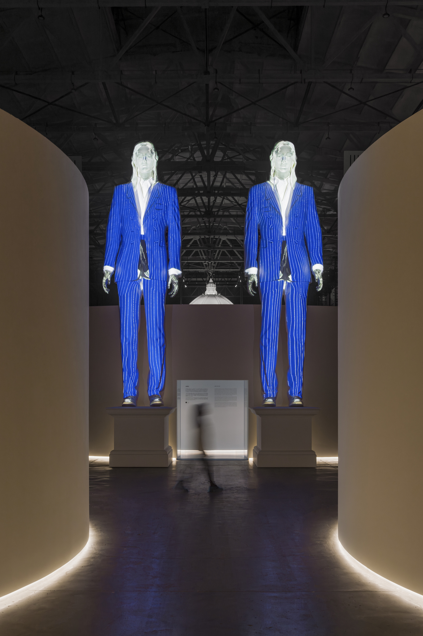 New Gucci Exhibition Opens In Shanghai: A Must-See For Fashion Enthusiasts