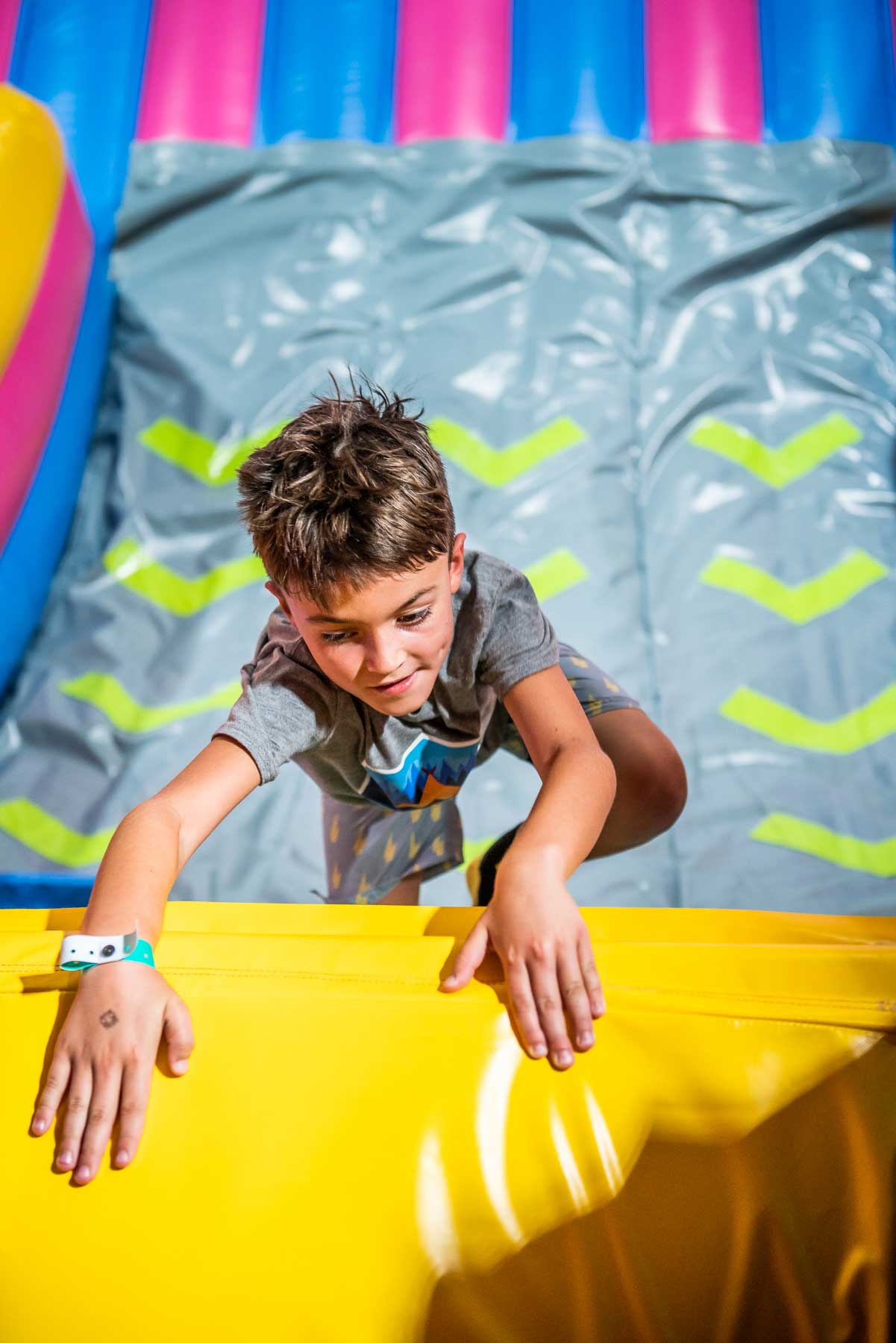 New Indoor Bounce Park In Mesa, AZ: FUNBOX Opens Its Doors New Indoor Bounce Park In Mesa, AZ: FUNBOX Opens Its Doors