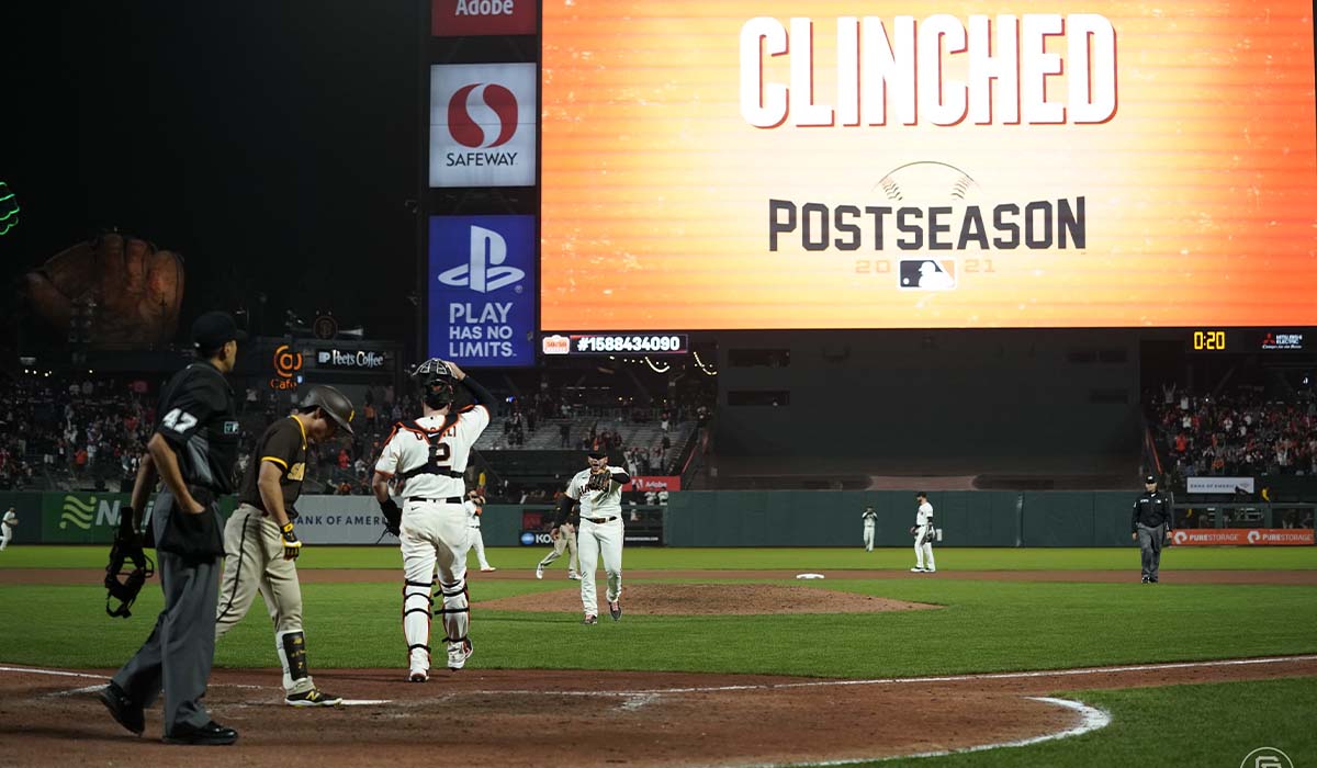 NL West Update: Giants Maintain Lead, Suárez's Power Display, Rockies' Slump Continues NL West Update: Giants Maintain Lead, Suárez's Power Display, Rockies' Slump Continues