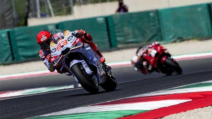  Nonton Live MotoGP Inggris Di Trans7: Rins Pecahkan Rekor, Marquez Terpeleset