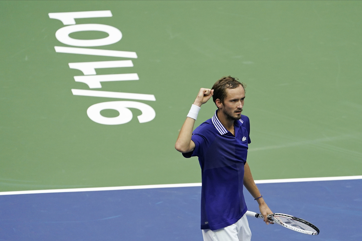 Norrie Stuns Medvedev, Djokovic Cruises To Next Round At French Open