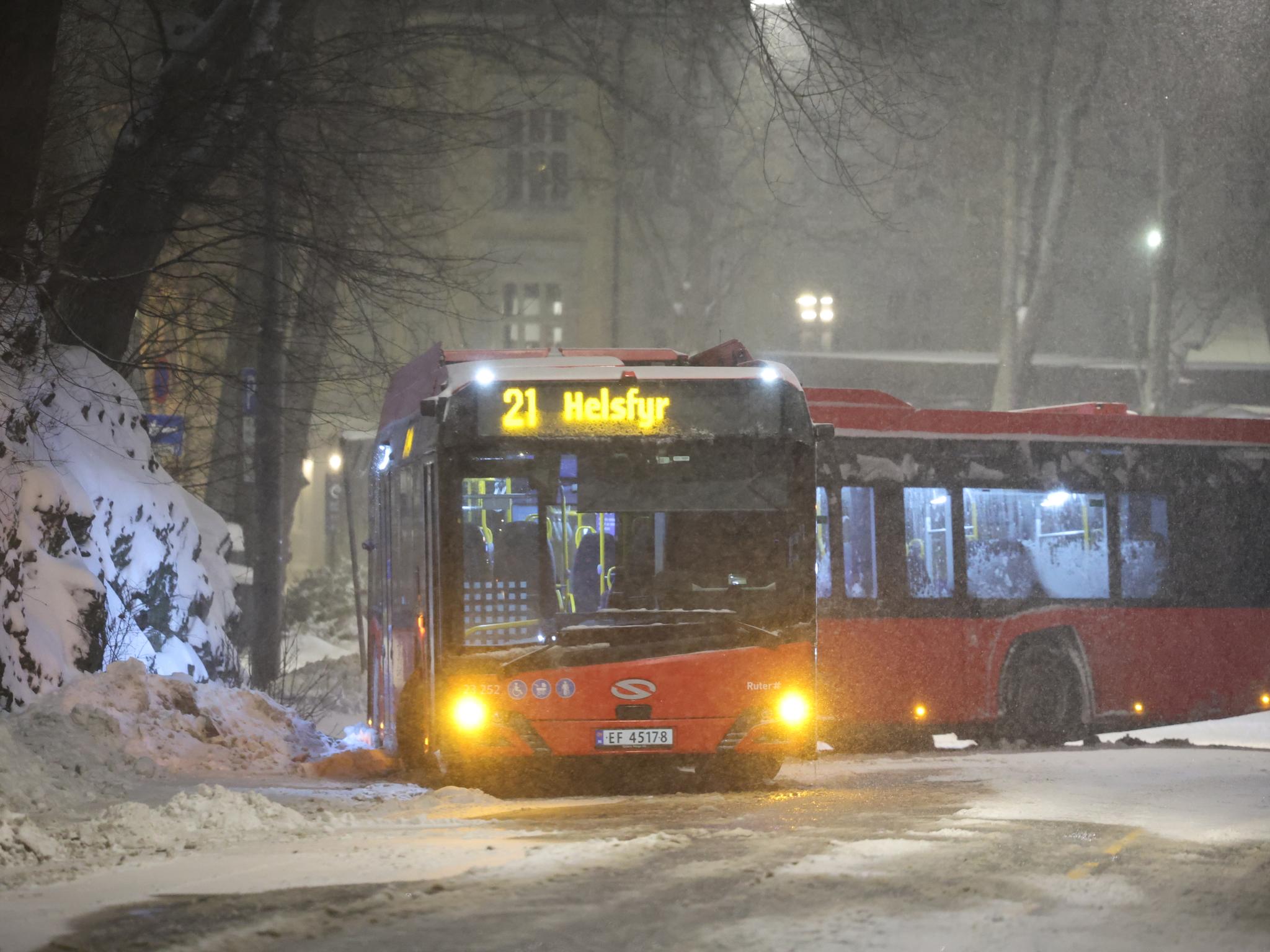Nyhetsvarsel Oslo: Stor Brann Ødelegger Fire Båter Nyhetsvarsel Oslo: Stor Brann Ødelegger Fire Båter