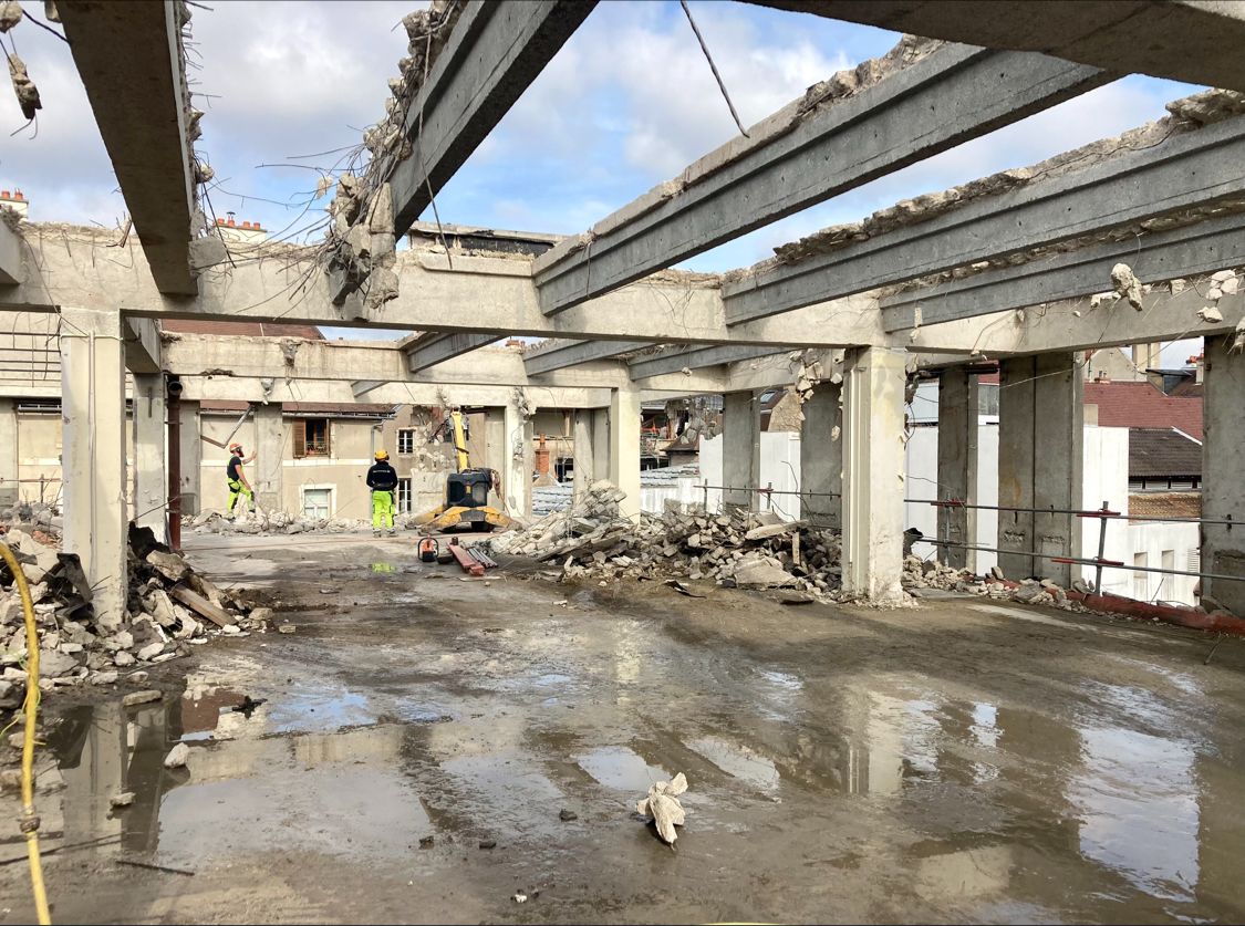 Offres D'emploi À Dijon : Restaurants Et Rooftop Dauphine Offres D'emploi À Dijon : Restaurants Et Rooftop Dauphine