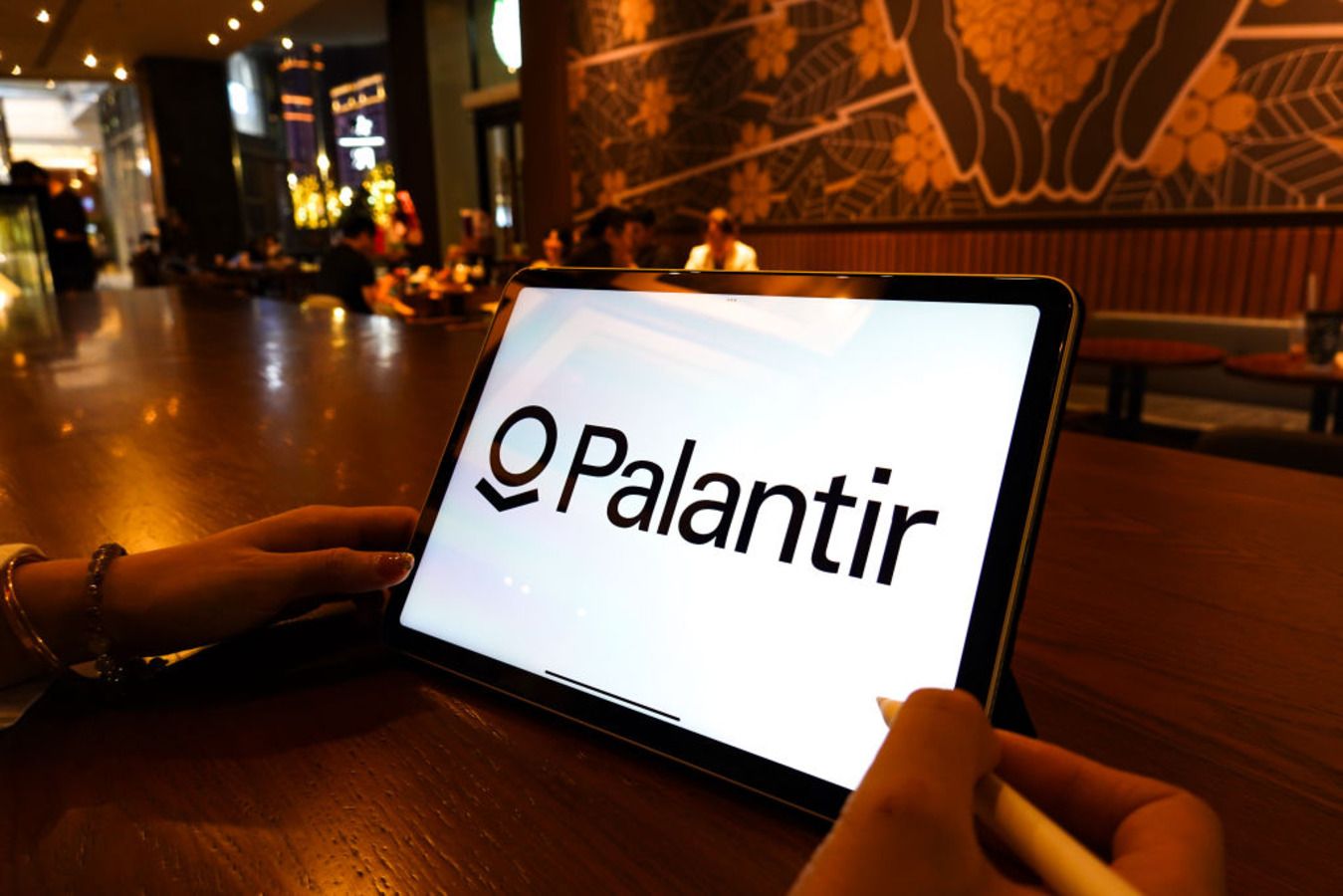 Palantir Stock Before May 5th: Is Now The Time To Buy? Wall Street's Verdict Palantir Stock Before May 5th: Is Now The Time To Buy? Wall Street's Verdict
