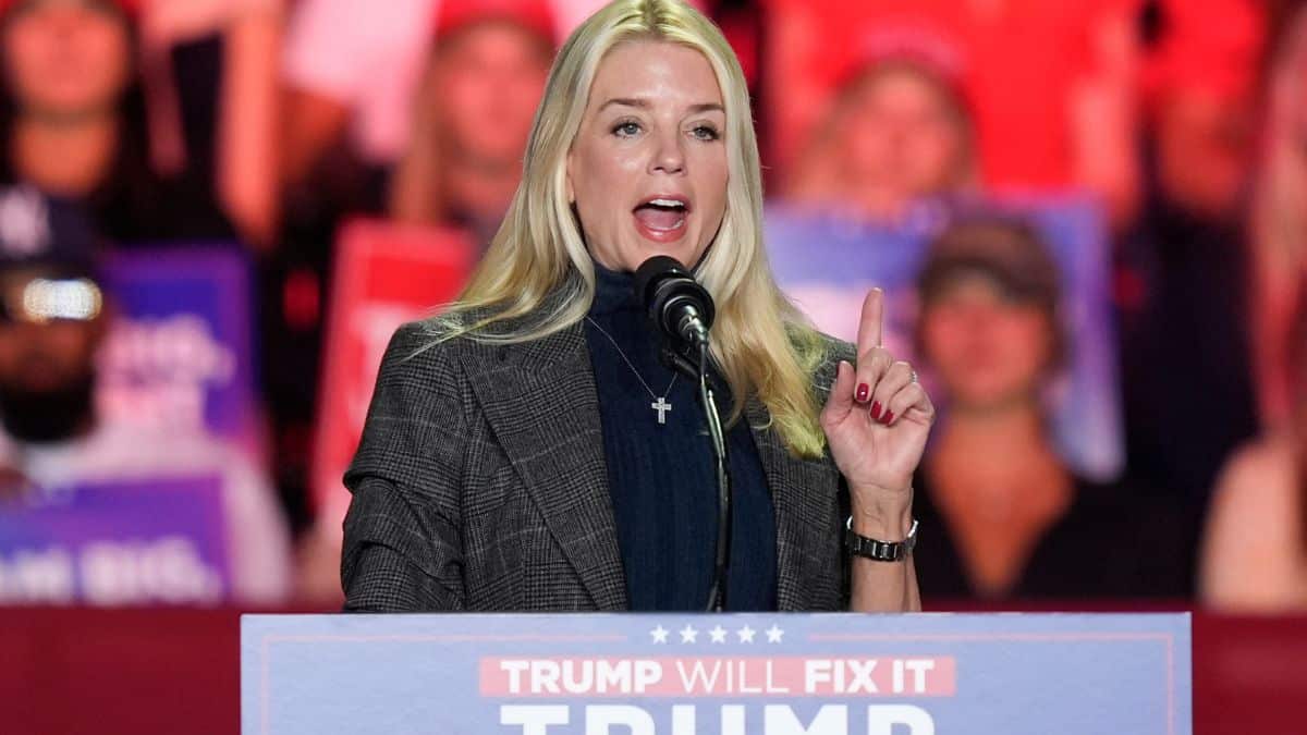 Pam Bondi And The Killing Of American Citizens: Examining The Controversy Pam Bondi And The Killing Of American Citizens: Examining The Controversy