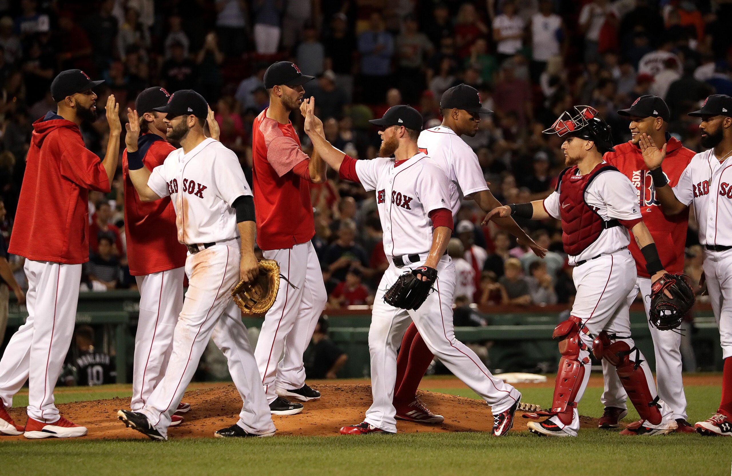 Pari's Clutch Homer Secures Angels' Win Over White Sox Despite Rain Pari's Clutch Homer Secures Angels' Win Over White Sox Despite Rain