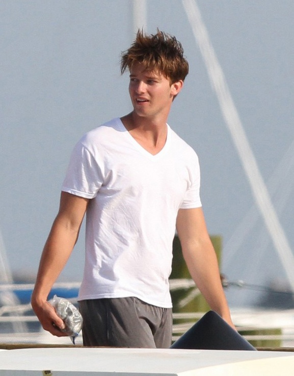 Patrick Schwarzenegger Discusses Failed Superman Audition Patrick Schwarzenegger Discusses Failed Superman Audition