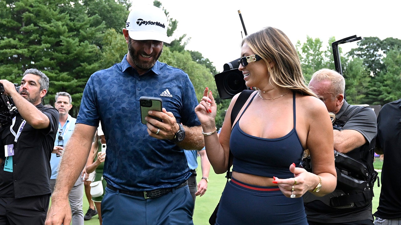 Paulina Gretzky: Job, Family, And Life With Dustin Johnson Paulina Gretzky: Job, Family, And Life With Dustin Johnson