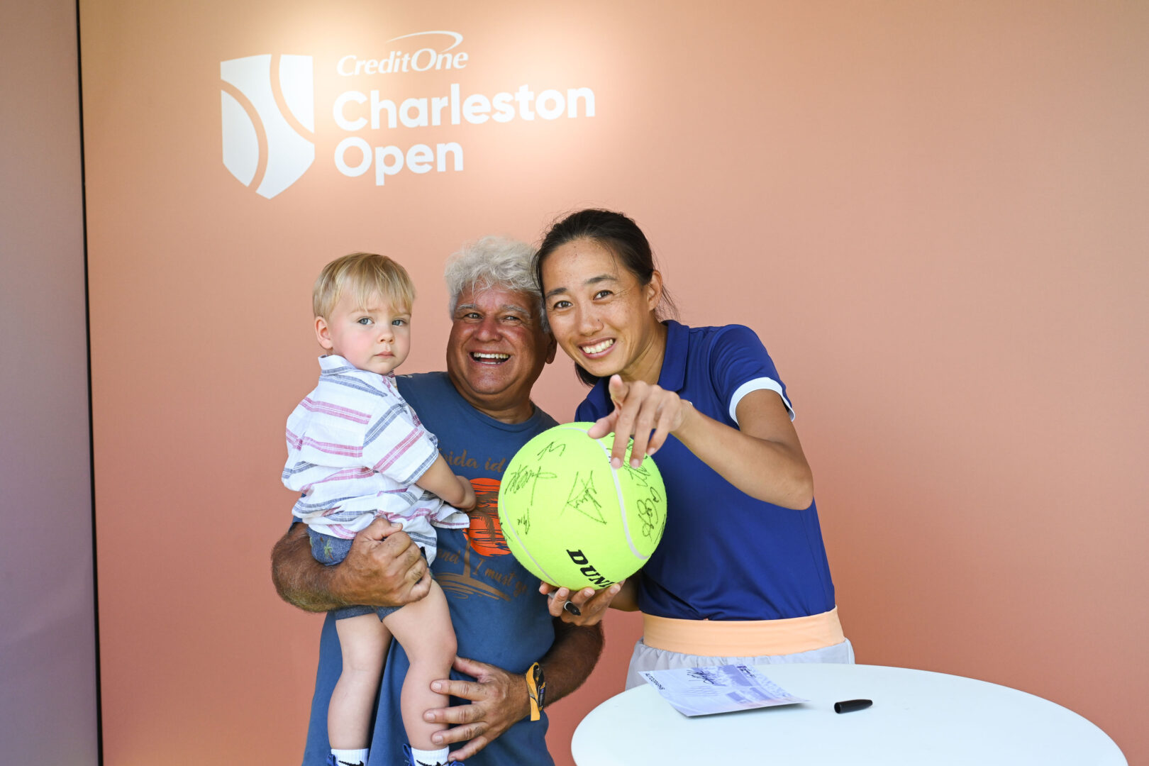 Pegula Rallies Past Collins To Win Charleston Title Pegula Rallies Past Collins To Win Charleston Title