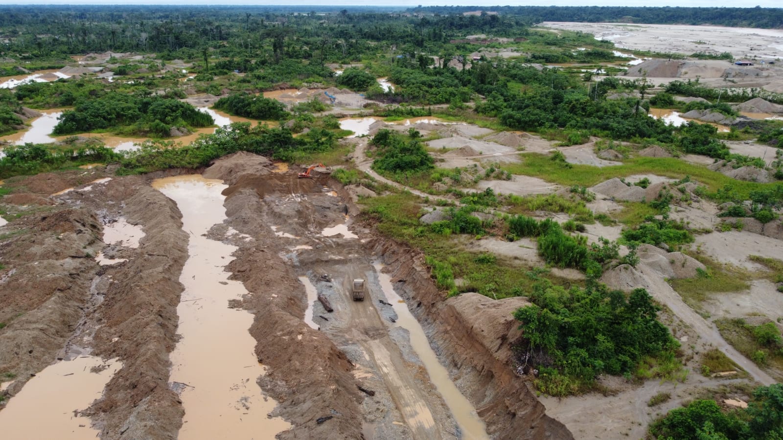 Peru's Gold Industry Faces $200 Million Blow From Emergency Mining Ban Peru's Gold Industry Faces $200 Million Blow From Emergency Mining Ban